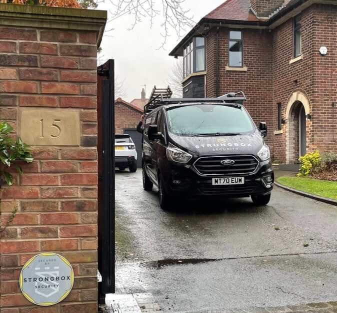 security-installer-altincham Security Installer Altrincham